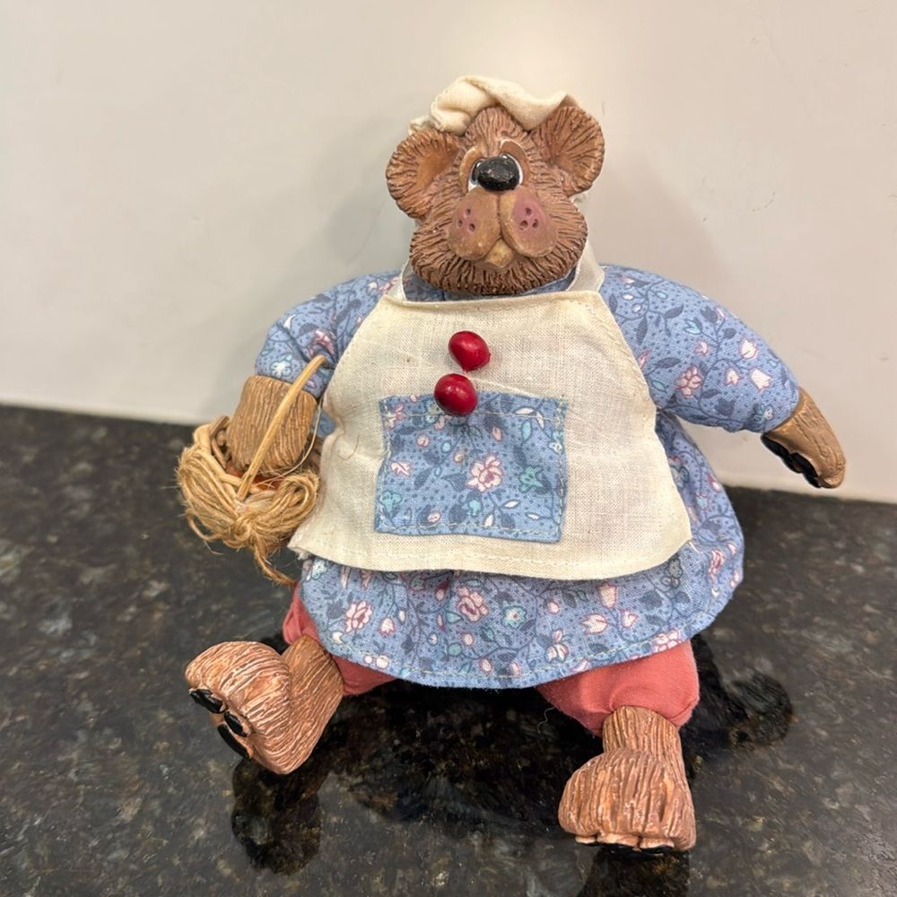 Russ Berrie Kathleen Kelly Critter Factory Country Folks Bear Mrs. Allspice Doll